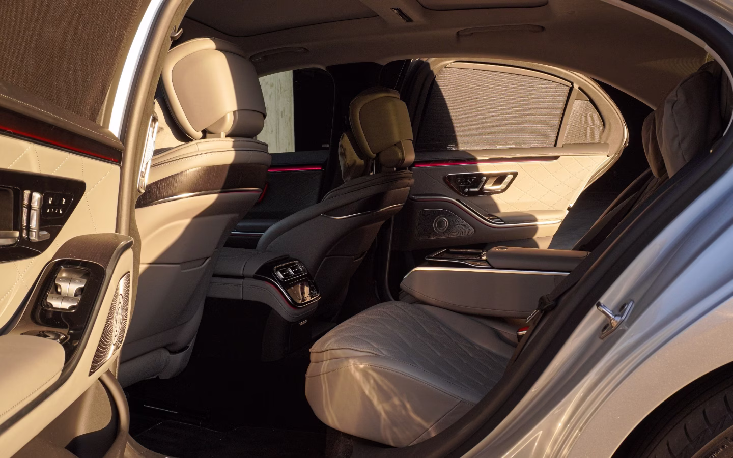 Mercedes-Benz S 350 d 4MATIC (W223) — fotografie 6