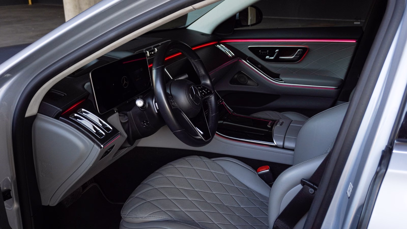 Mercedes-Benz S 350 d 4MATIC (W223) — fotografie 4