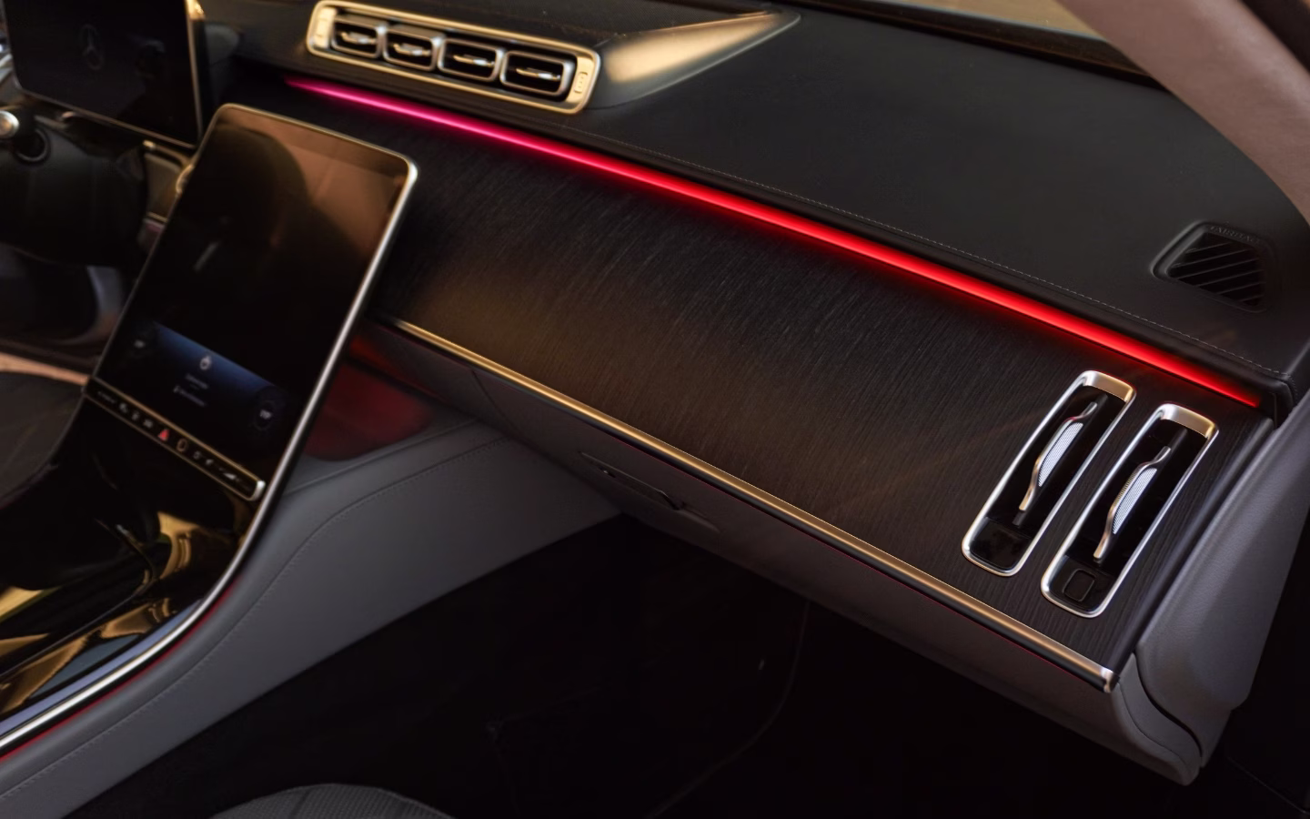 Mercedes-Benz S 350 d 4MATIC (W223) — fotografie 8