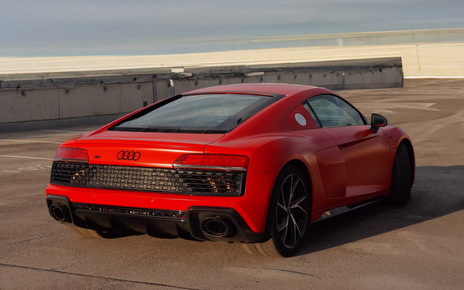 Audi R8 V10 RWD — fotografie 2