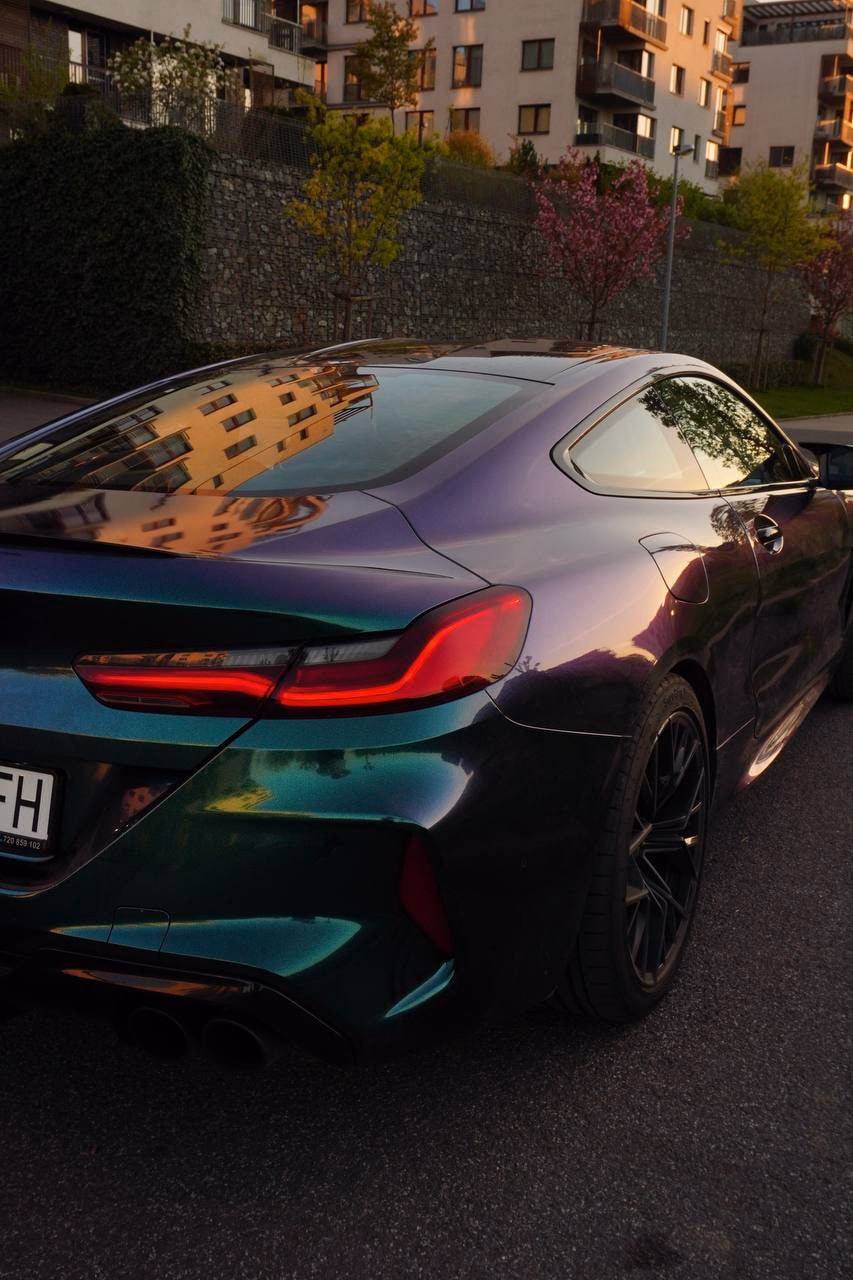 BMW M8 Competition Coupé — fotografie 2