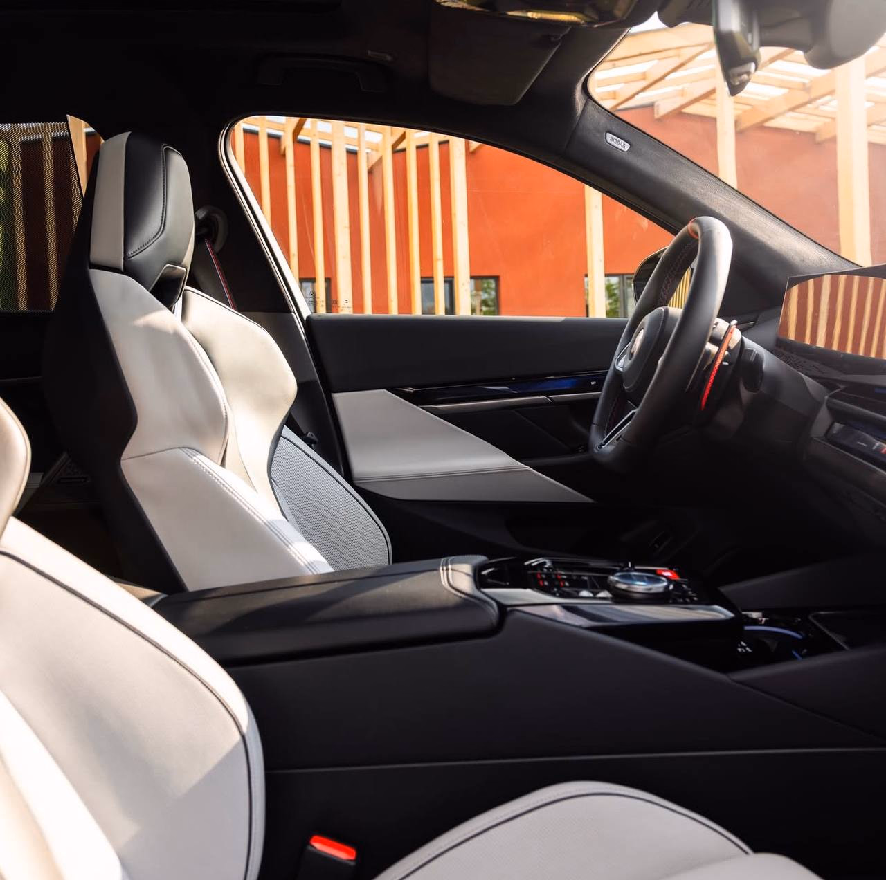 BMW M5 — fotografie 2