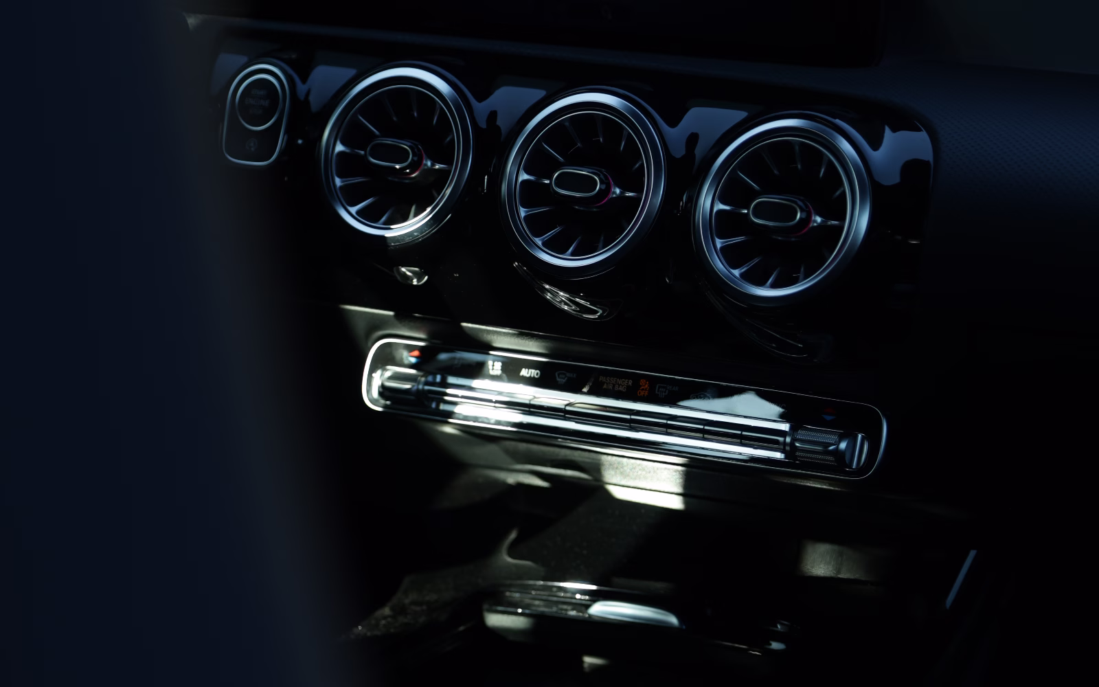 Mercedes-Benz A-Class AMG Line — fotografie 4