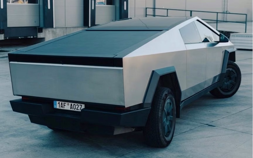 Tesla Cybertruck — fotografie 1