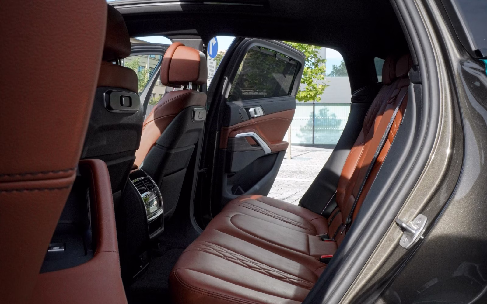 BMW X6 30d xDrive G06 — fotografie 8