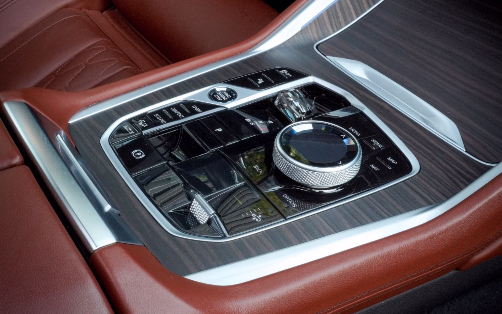 BMW X6 30d xDrive G06 — fotografie 9
